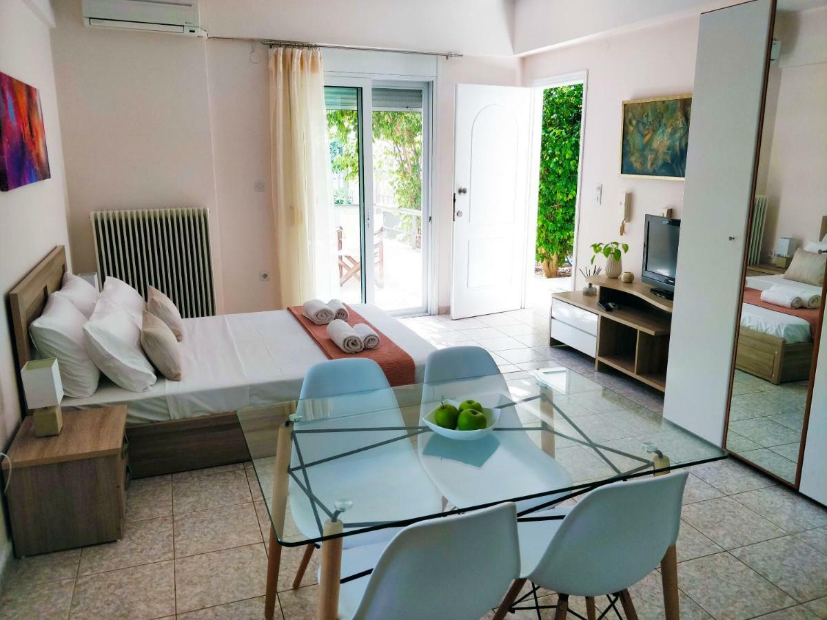 Studio Turquoise Apartment Kalamata Ngoại thất bức ảnh
