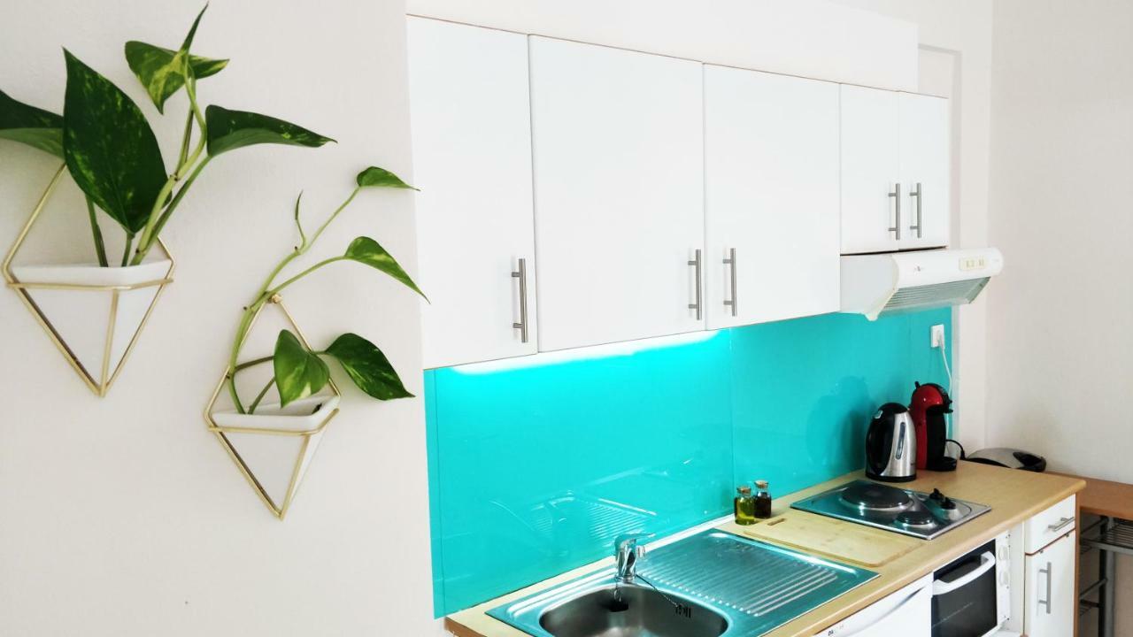 Studio Turquoise Apartment Kalamata Ngoại thất bức ảnh